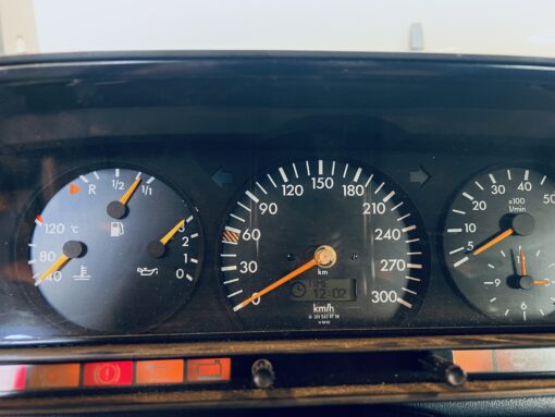 Mercedes Benz W201 190E elektrische Tachoeinheit – Bild 4